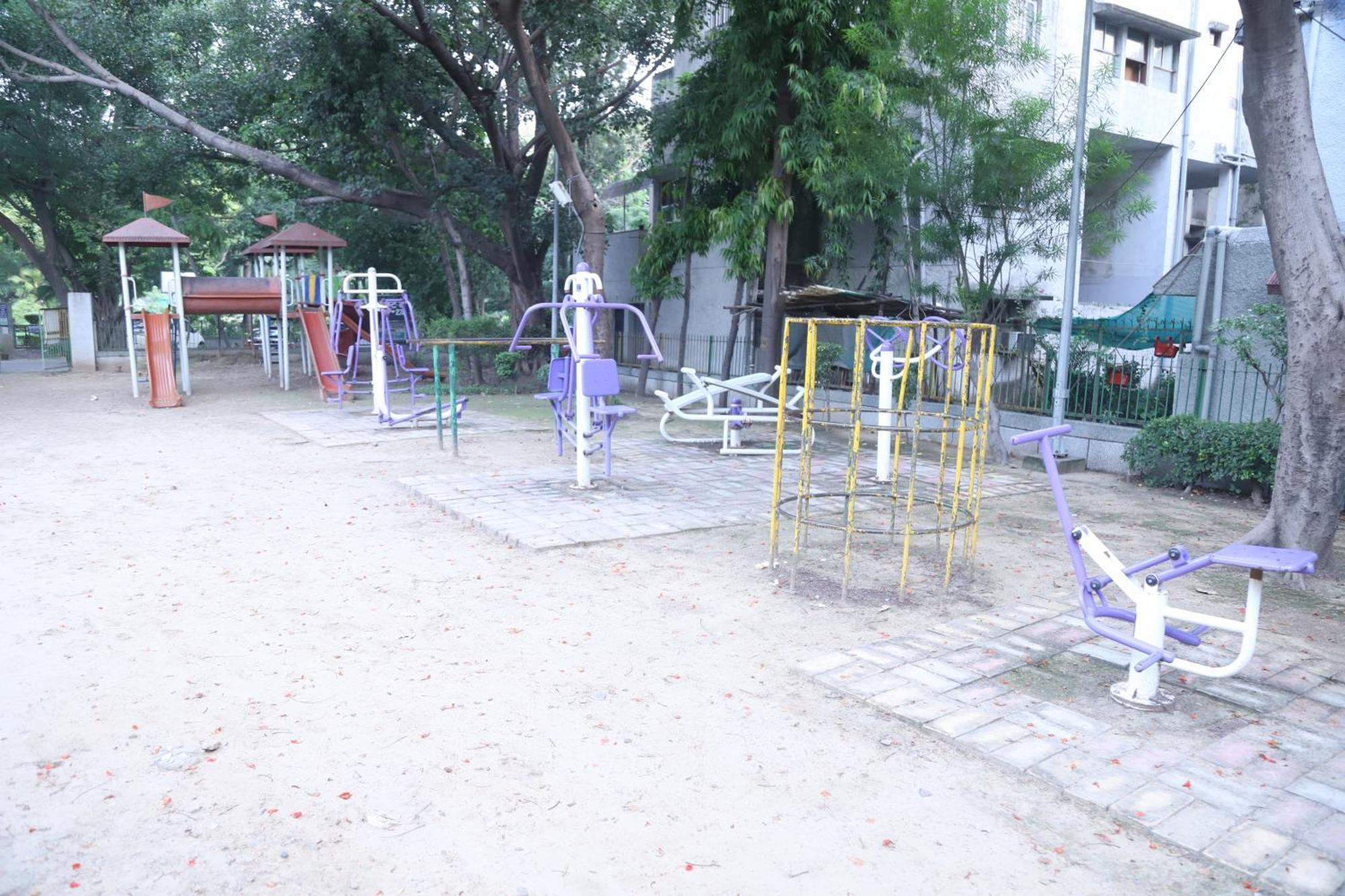 Divine India Service Apartment 3Bhk,B57 Sarita Vihar,Apollo นิวเดลี ภายนอก รูปภาพ