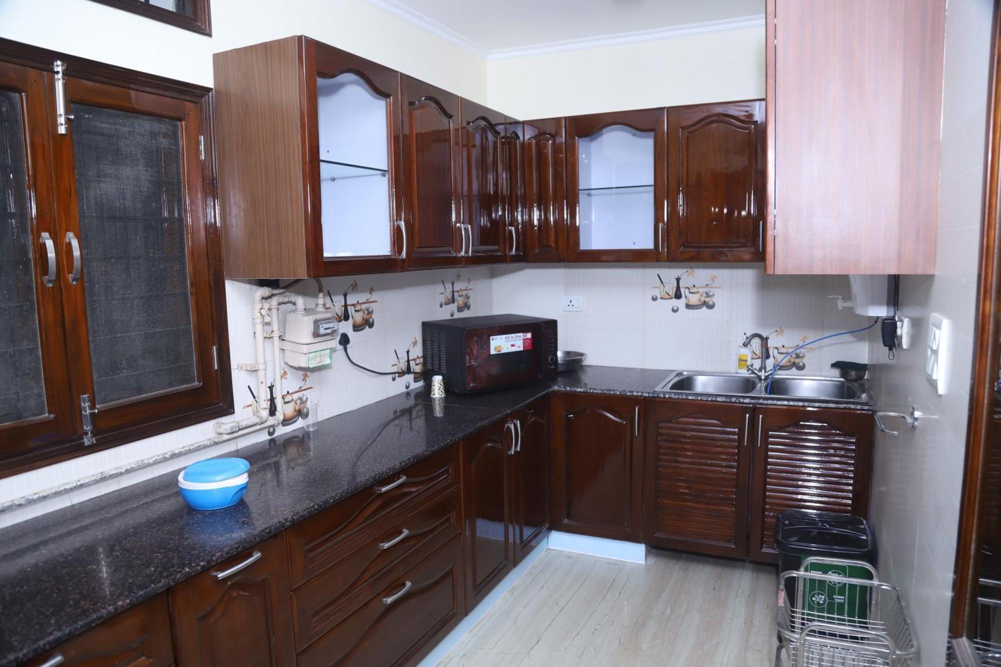 Divine India Service Apartment 3Bhk,B57 Sarita Vihar,Apollo นิวเดลี ภายนอก รูปภาพ
