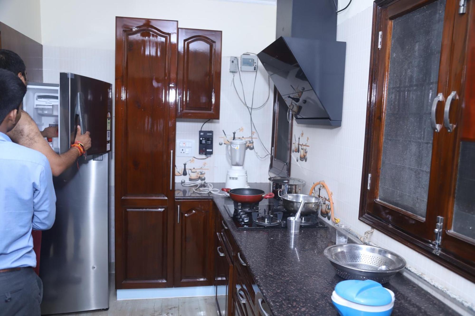 Divine India Service Apartment 3Bhk,B57 Sarita Vihar,Apollo นิวเดลี ภายนอก รูปภาพ