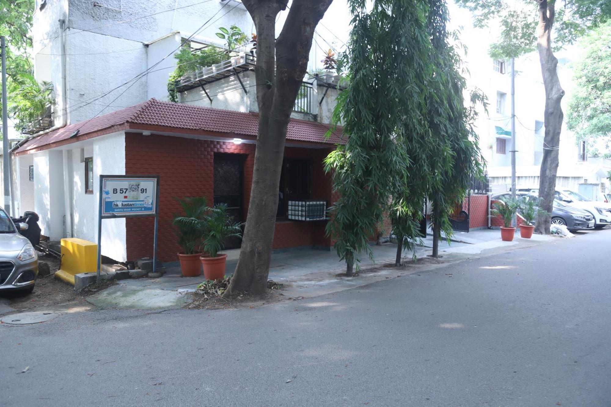 Divine India Service Apartment 3Bhk,B57 Sarita Vihar,Apollo นิวเดลี ภายนอก รูปภาพ